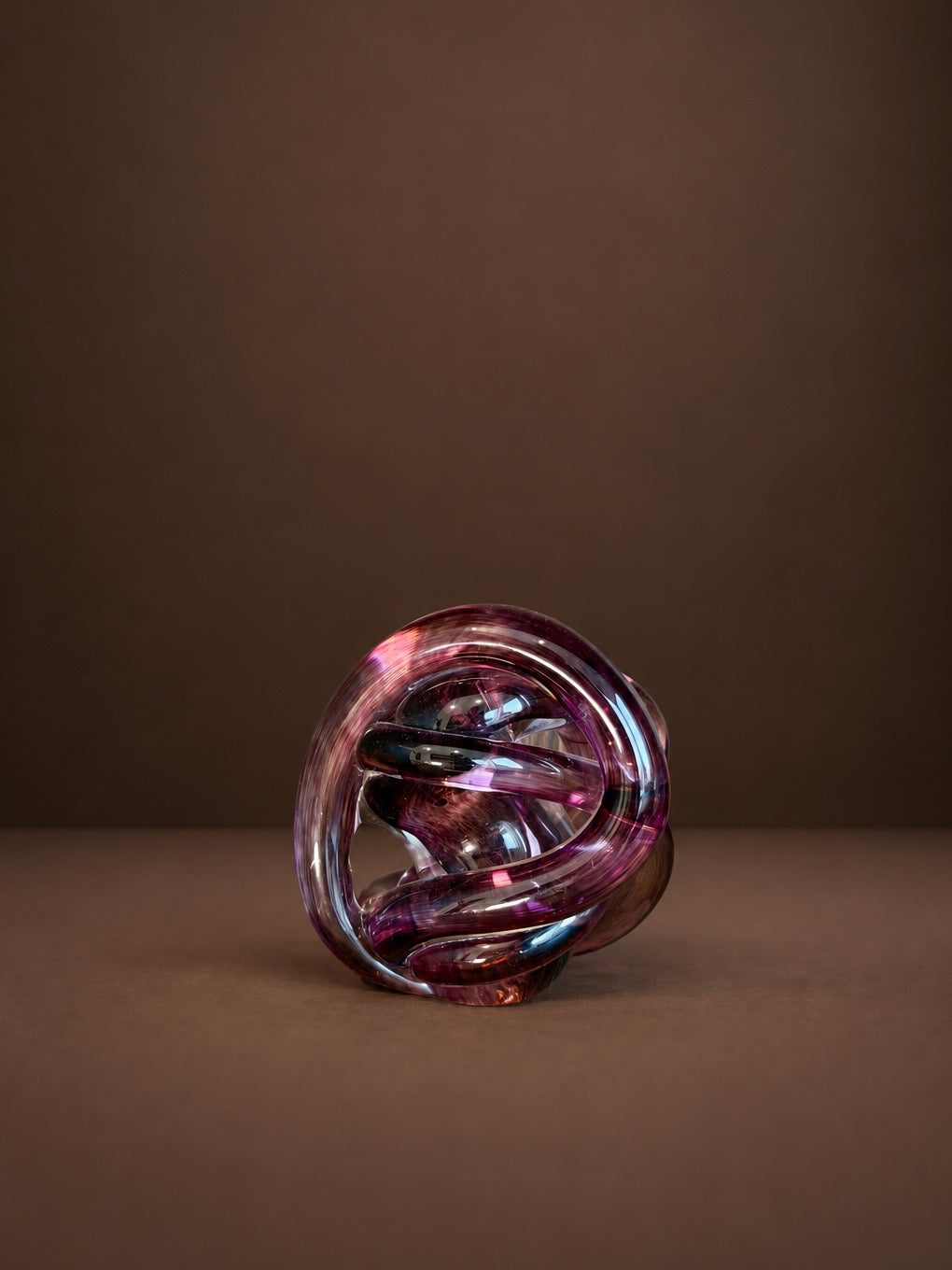Nœud en verre de Murano violet