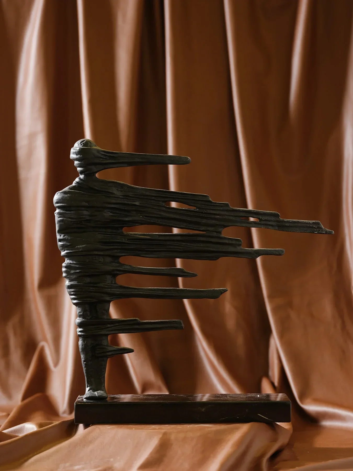 Talia interieurs Objet Lienna noir